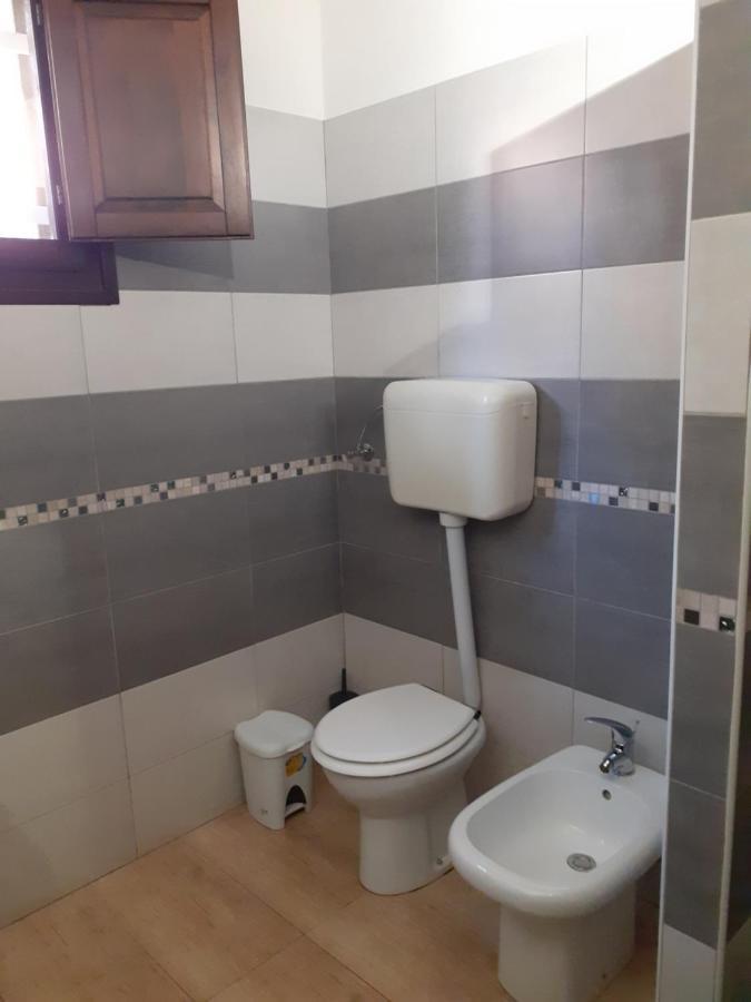 カリアリCasa Dylanアパートメント エクステリア 写真